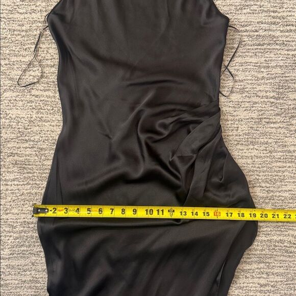 NWT Amanda Uprichard X REVOLVE Samba
Gown in Black Silk Medium - Picture 12 of 15